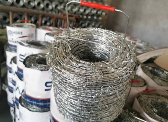 Buy Galvanized Barbed Concertina Razor Wire PVC Coated 14x14 16x16 500m online manufacture