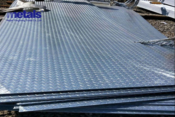 Buy Hot Rolled Carbon Checkered Steel Sheet Plate Gi Diamond Patterned Q235B online manufacture