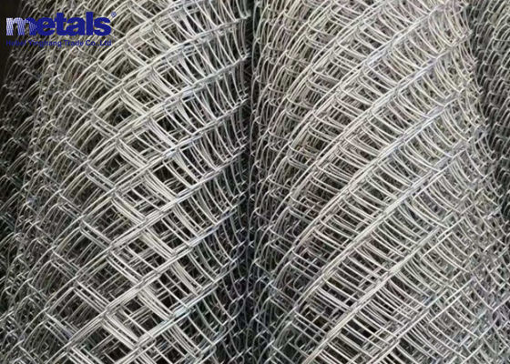 কেনা ধাতব বেড়া জন্য Galvanized চেইন লিঙ্ক বেড়া ফুটবল গ্রাউন্ড নেট online manufacture