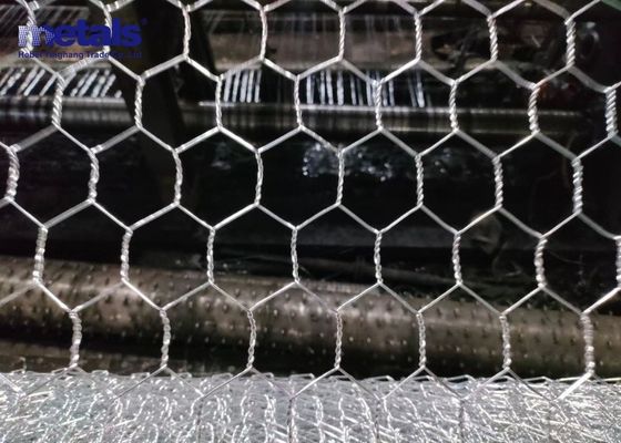 acheter BWG14 Réseau galvanisé de fil de poulet hexagonal pour volaille de 3 pieds x 100 pieds online manufacture