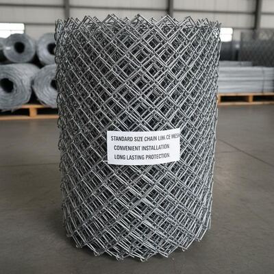 comprar Malha de cerca de arame galvanizado de tamanho padrão Instalação conveniente garante proteção duradoura contra intrusão e danos online manufacture