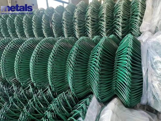 Rameau en PVC vert de haute qualité revêtu de diamant 50 mm * 50 mm pour les jardins